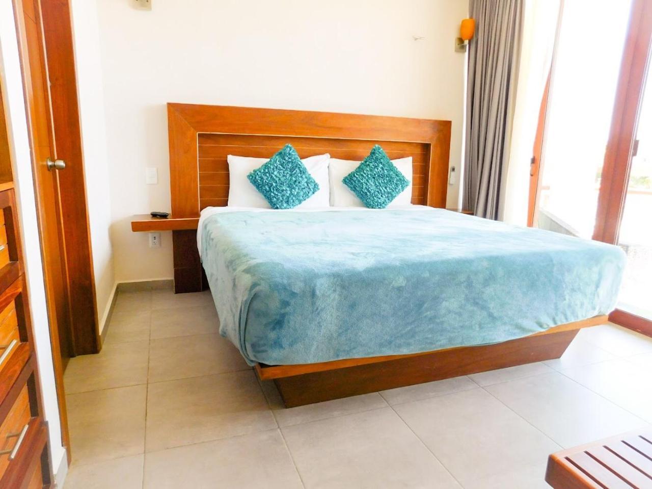 Aquastar By Rt Vacation Rentals Mahahual Exterior photo