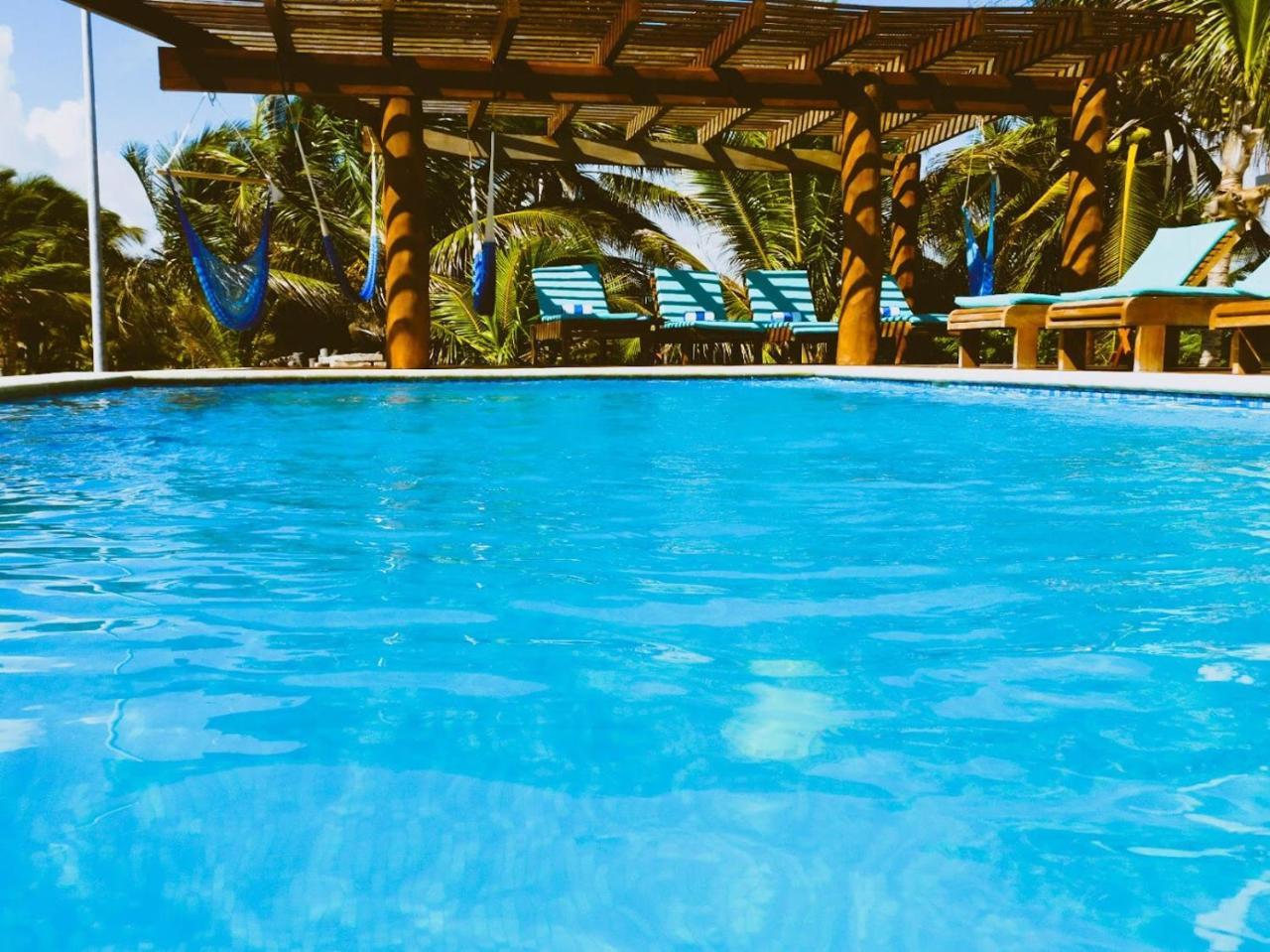 Aquastar By Rt Vacation Rentals Mahahual Exterior photo